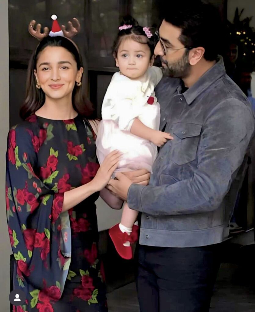 Ranbir Kapoor Alia Bhatt revealed his daughter's face