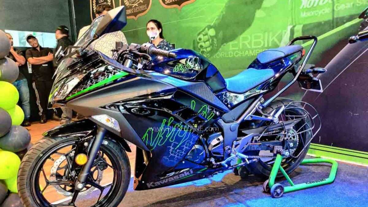 Kawasaki Ninja 300